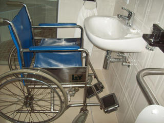 wheelchair disabled accommodation port elizabeth07